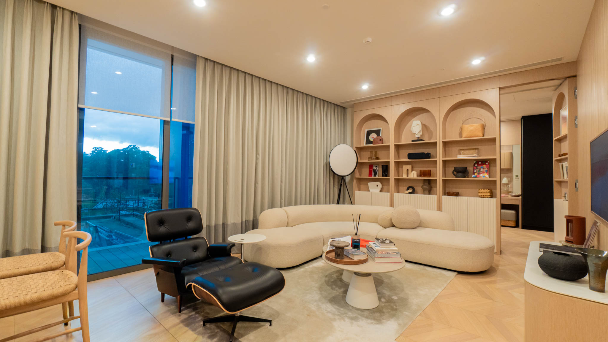 SAVYAVASA-4BR-04 SAVYAVASA-4BR-04