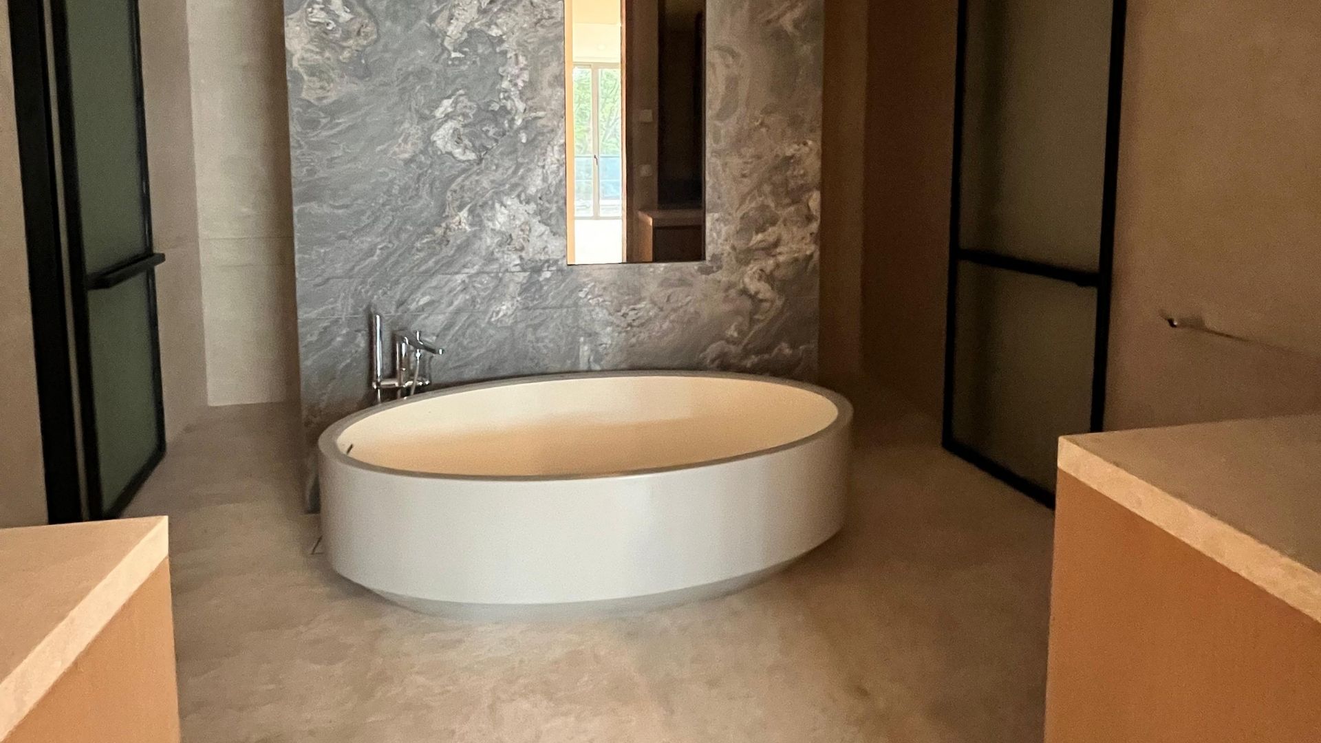 Savyavasa-4BR-Luxury Modern Bathroom