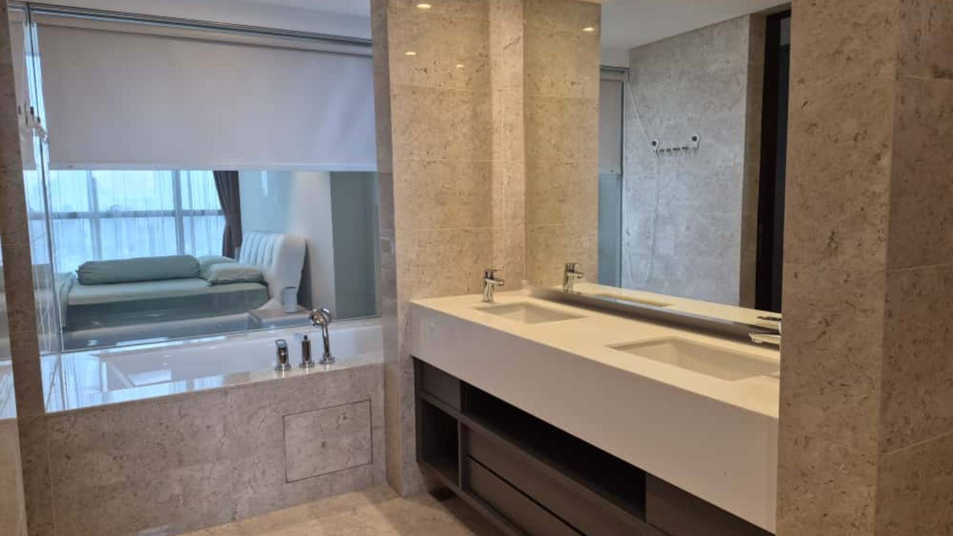 TOWERPRIVE-3BR-MASTER BATHROOM & MASTER BEDROOM