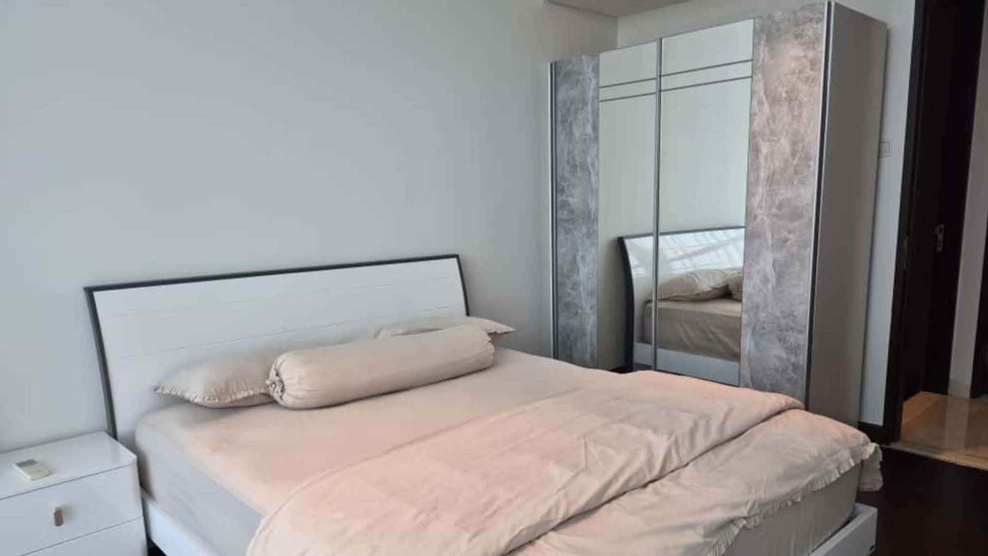 TOWERPRIVE-3BR-THIRD BEDROOM