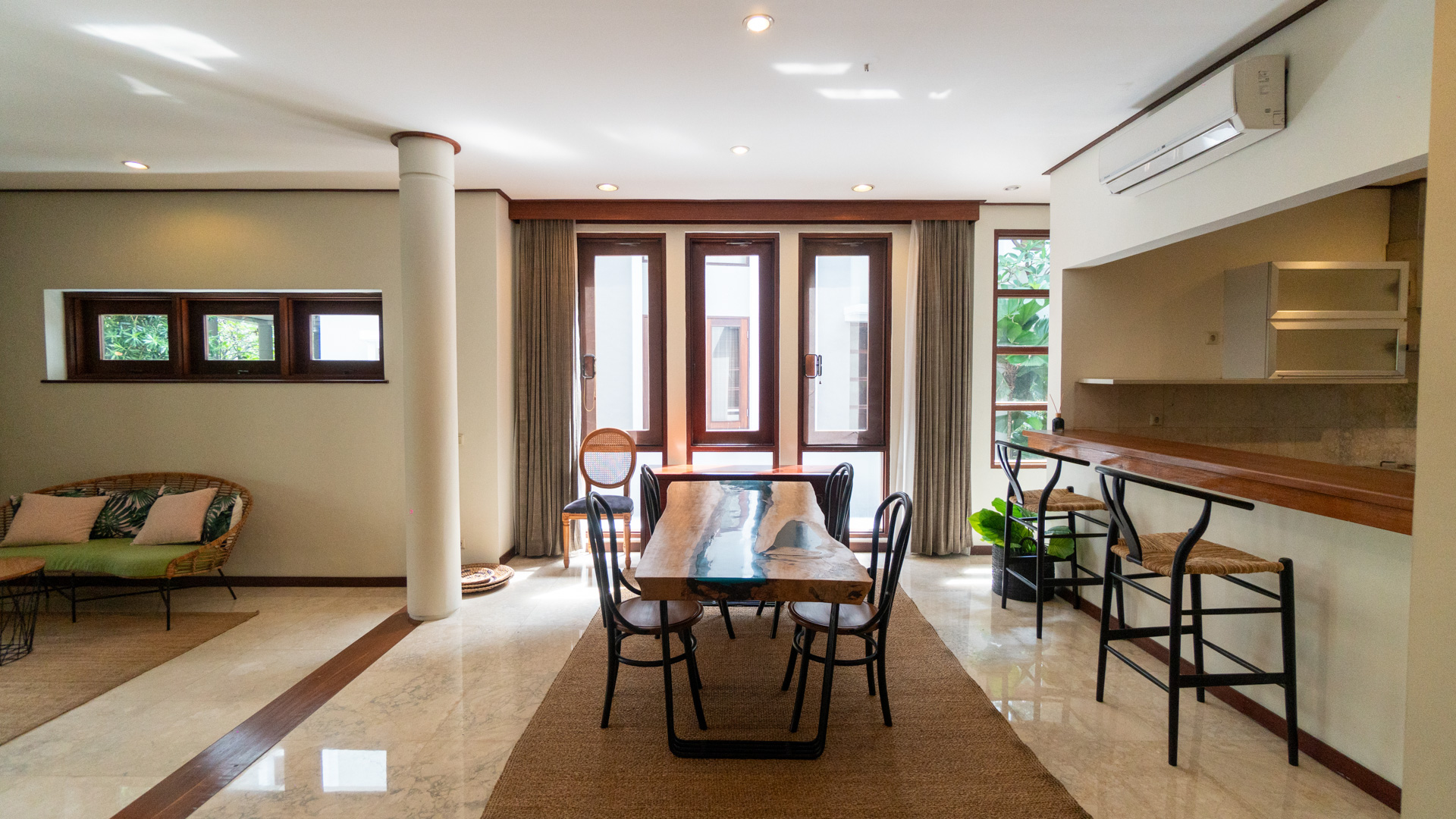 Veranda Compound 1 Unit E-Dining Room 2