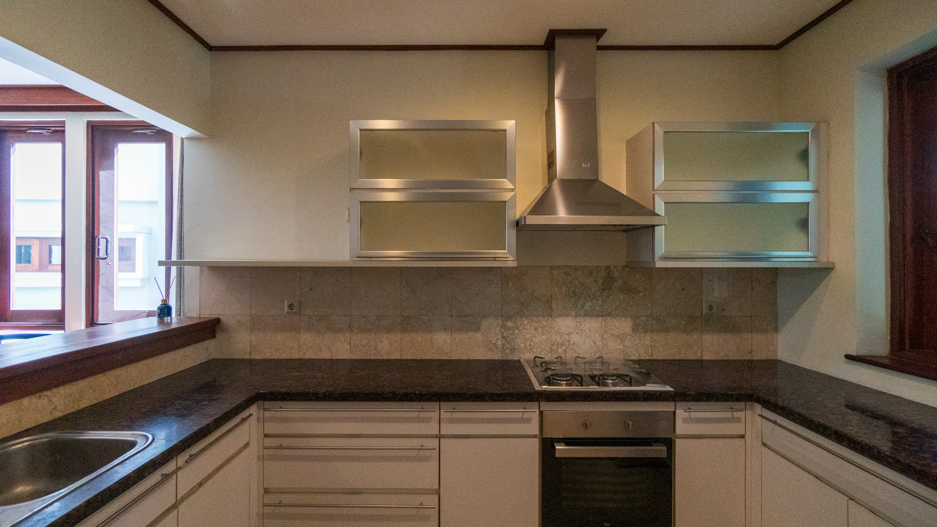 Veranda Compound 1 Unit E-Kitchen View 2