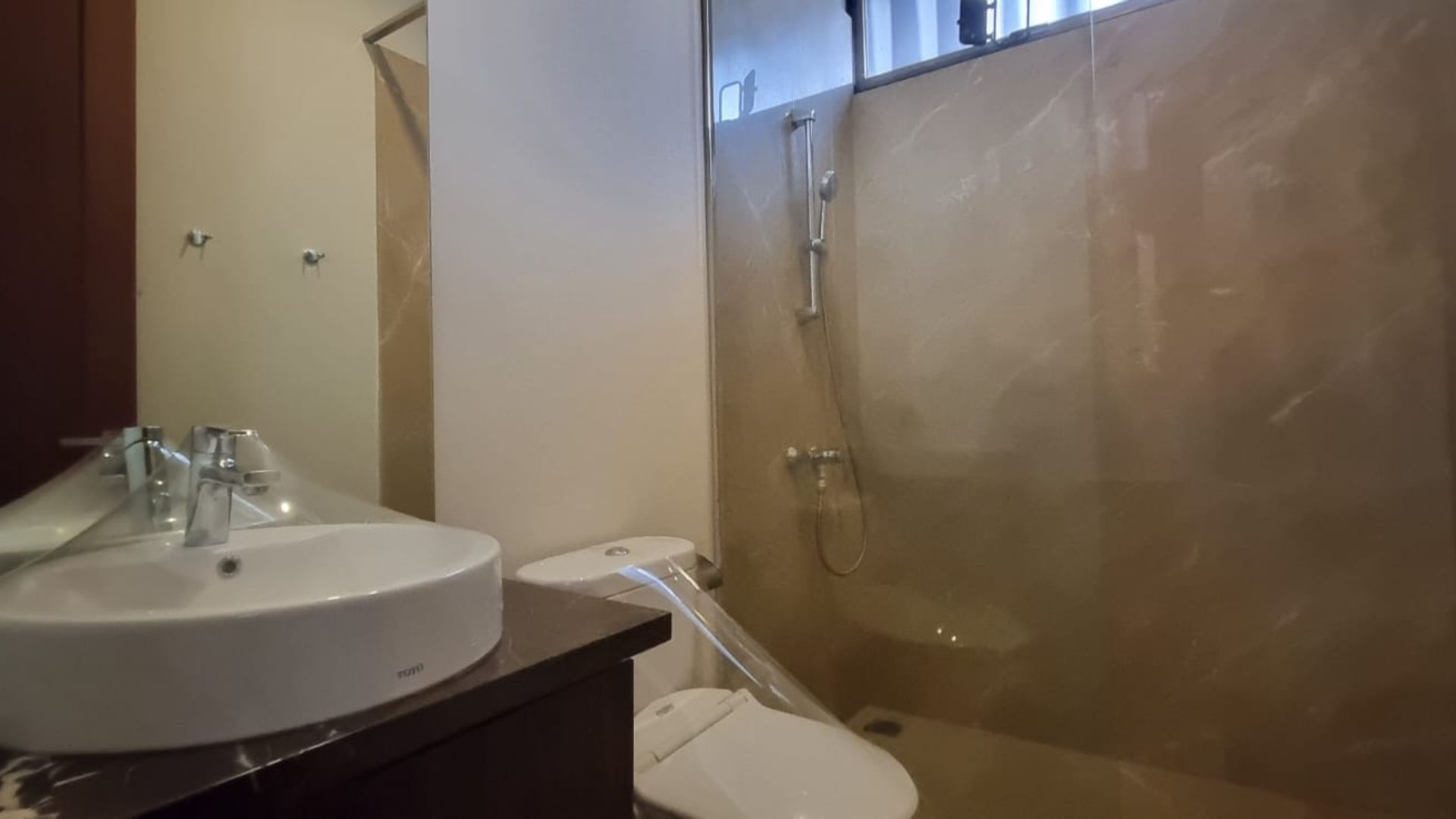 Villa Veranda 2 – 4 Br- Bathroom (2)