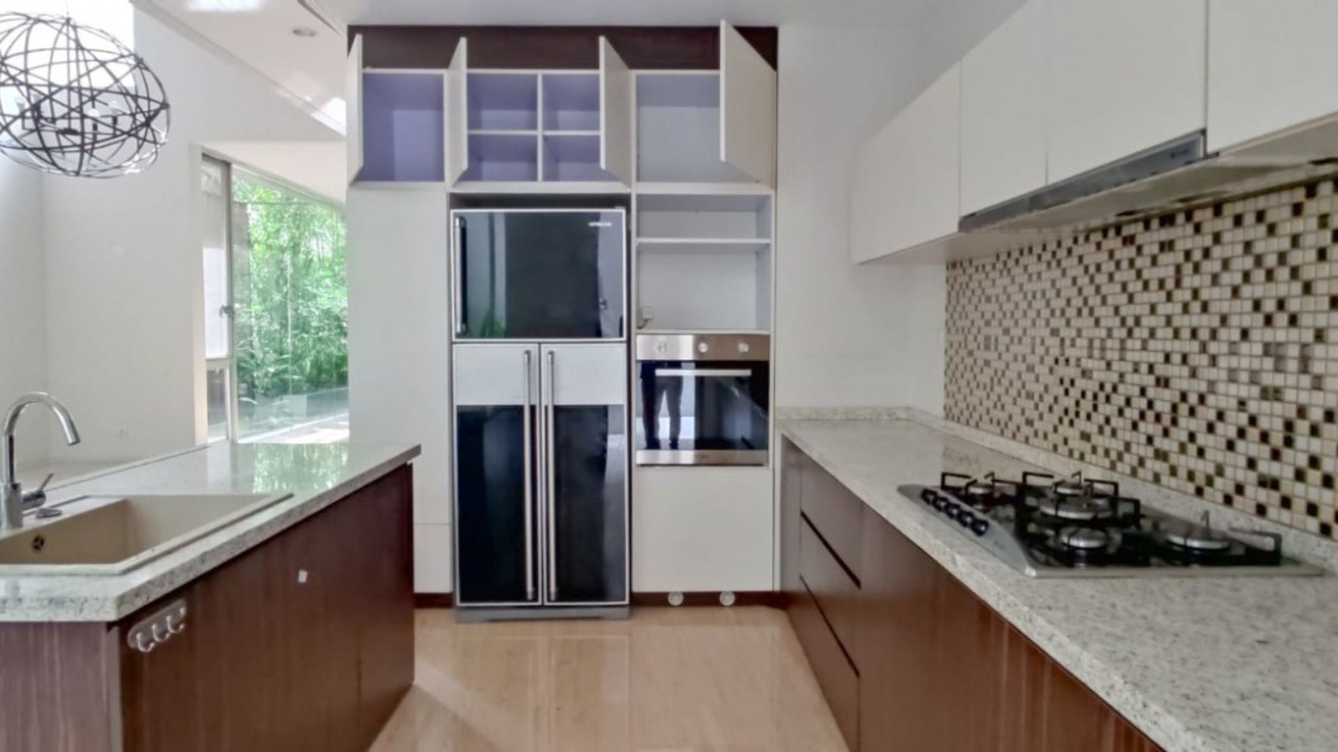 Villa Veranda 2 – 4 Br- Kitchen