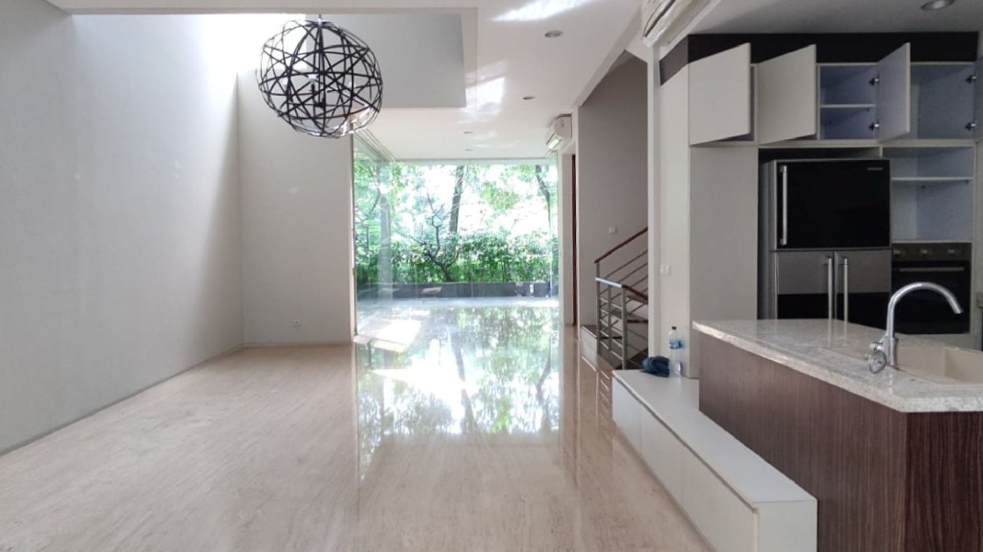 Villa Veranda 2 – 4 Br- Living Room