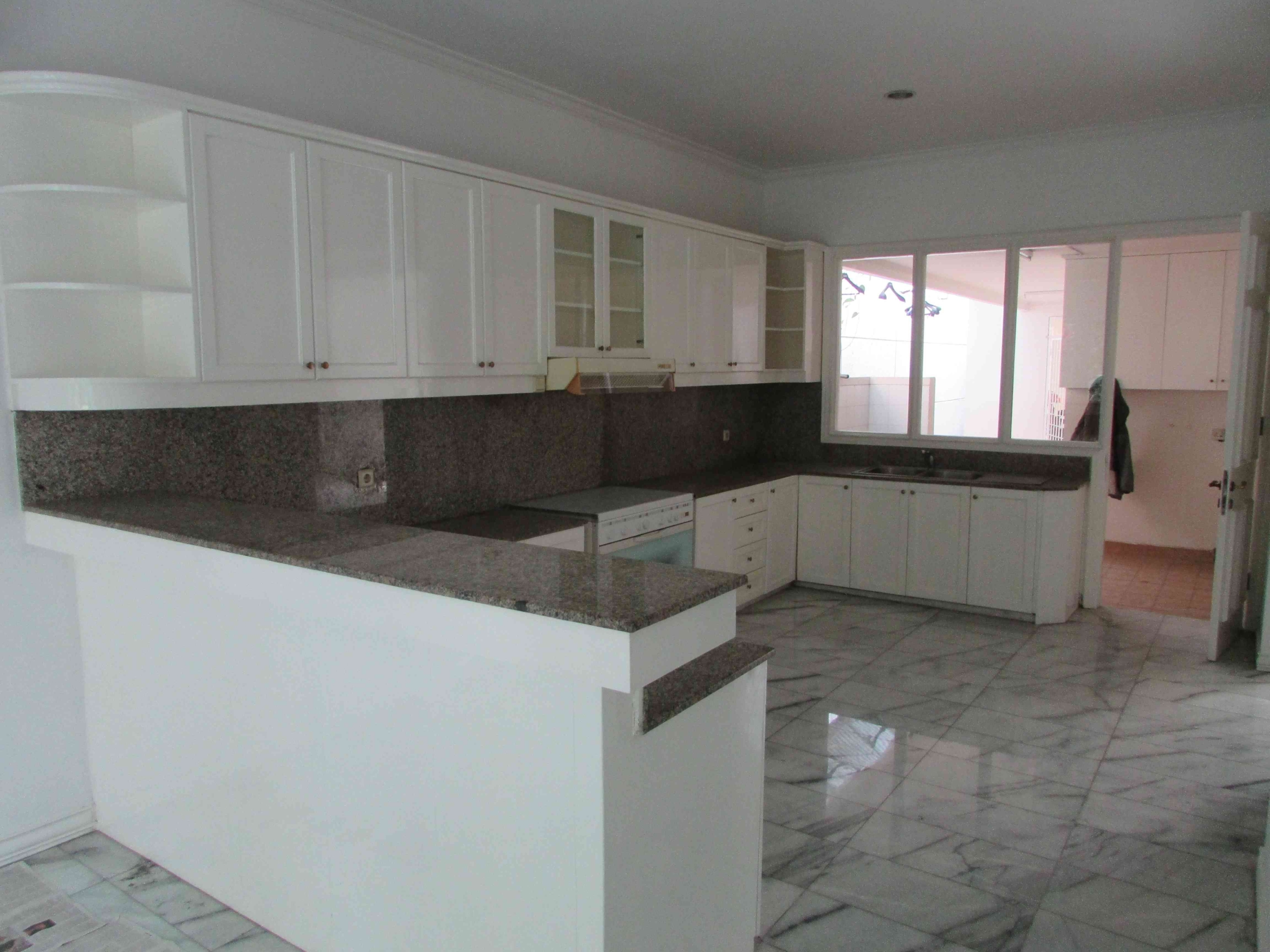 e65ace09-7077-471c-833f-fde7f7f148d0