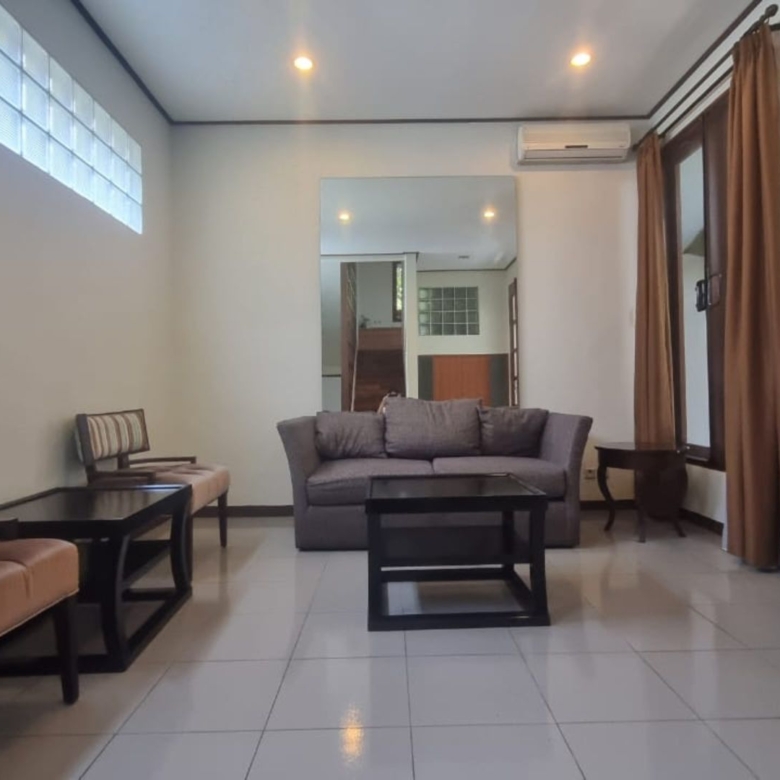 villa Veranda 1-2Br- Living Room