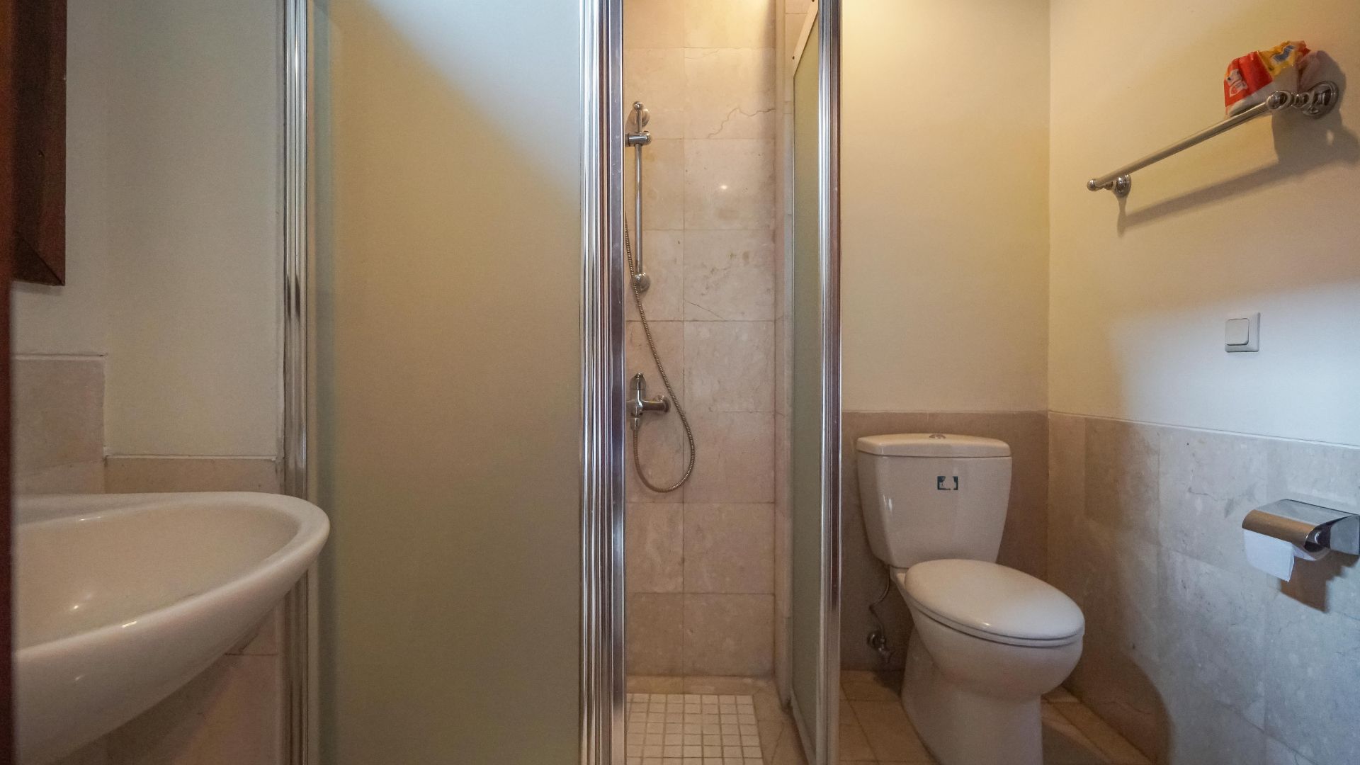 villa Veranda 1-3br- Bathroom 2