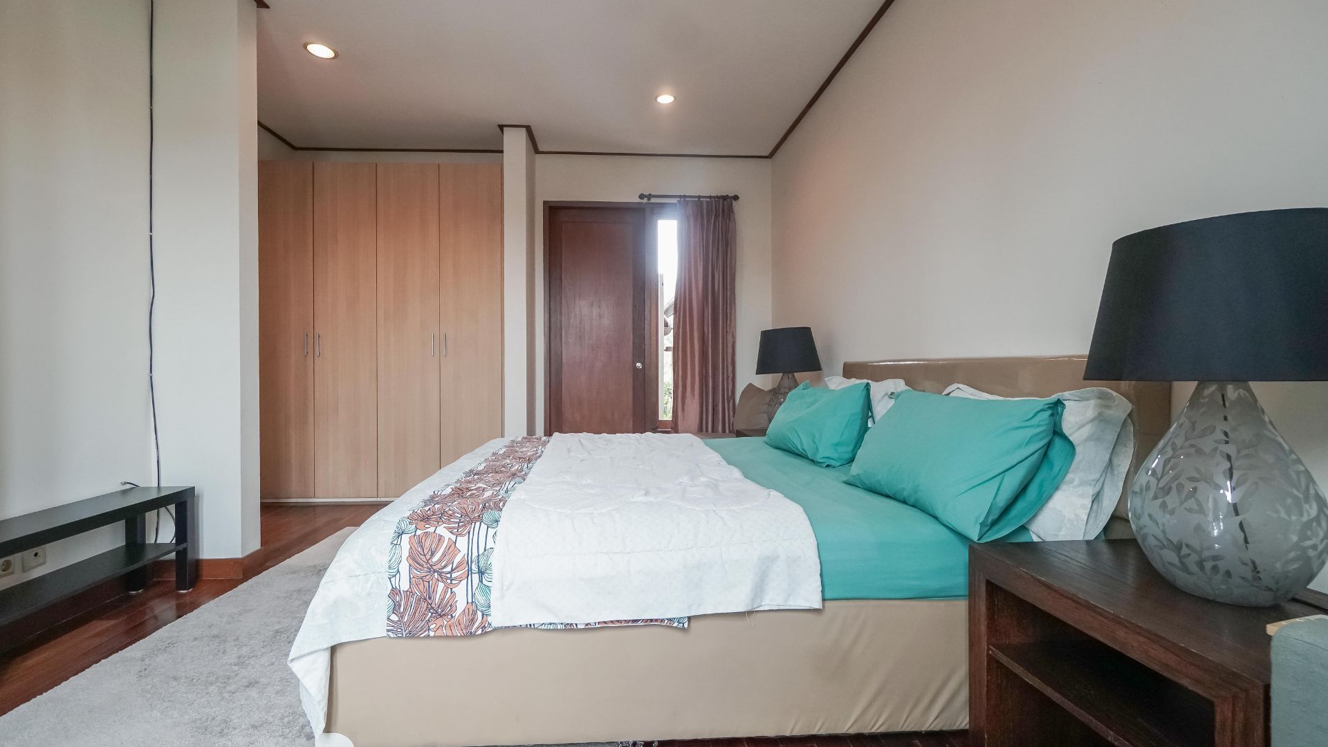 villa Veranda 1-3br- Bedroom