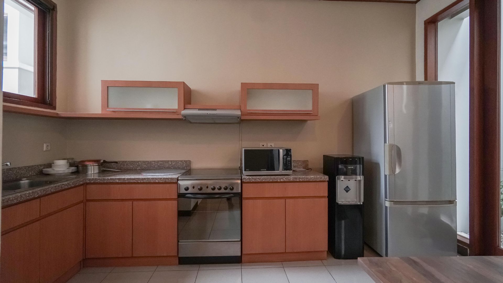 villa Veranda 1-3br- Kitchen