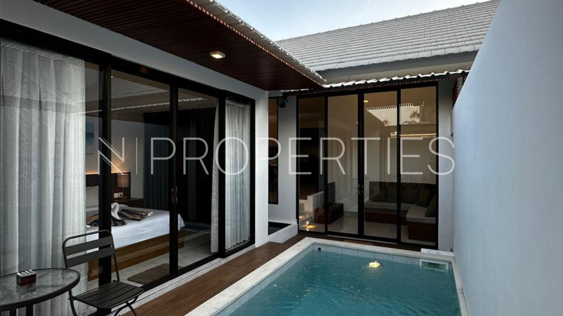 BALI-2BR-MASTER PRIVATEPOOL Spacious 2BR Villa at Umalas Bali