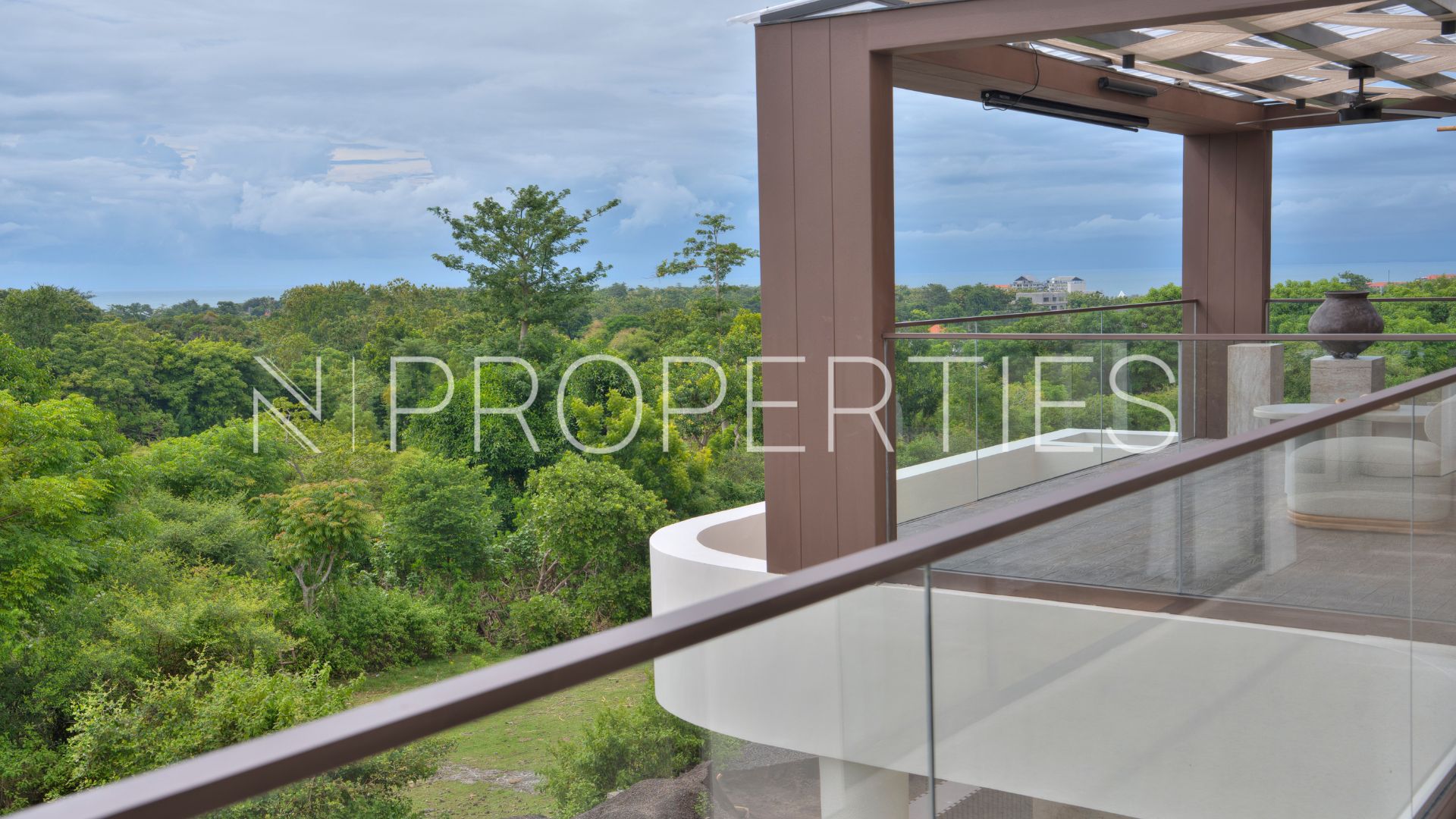 Contemporary 4BR Villa Batu Bingin Bali
