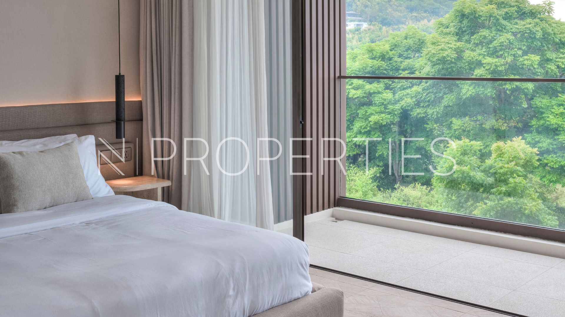 Private 4BR Residence – Villa Batu Bingin