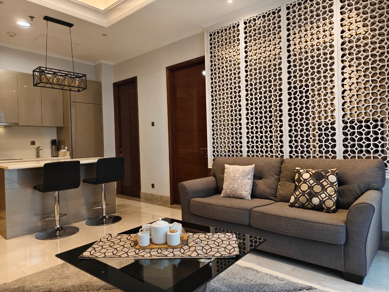 DISTRICT 8 171-2BR-LIVING AREA DISTRICT 8 171-2BR-LIVING AREA