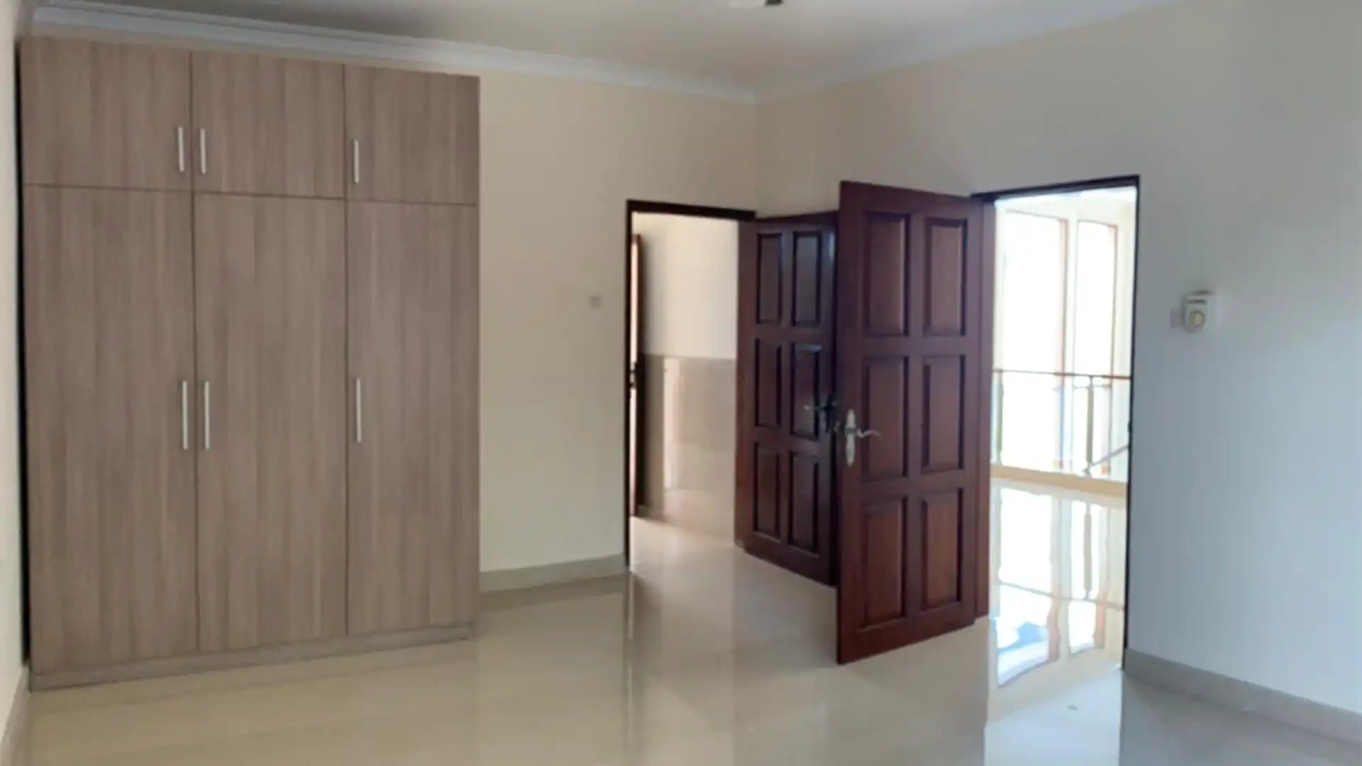 Executive Paradise-4BR-Bedroom (1) Elegant Residence – Executive Paradise