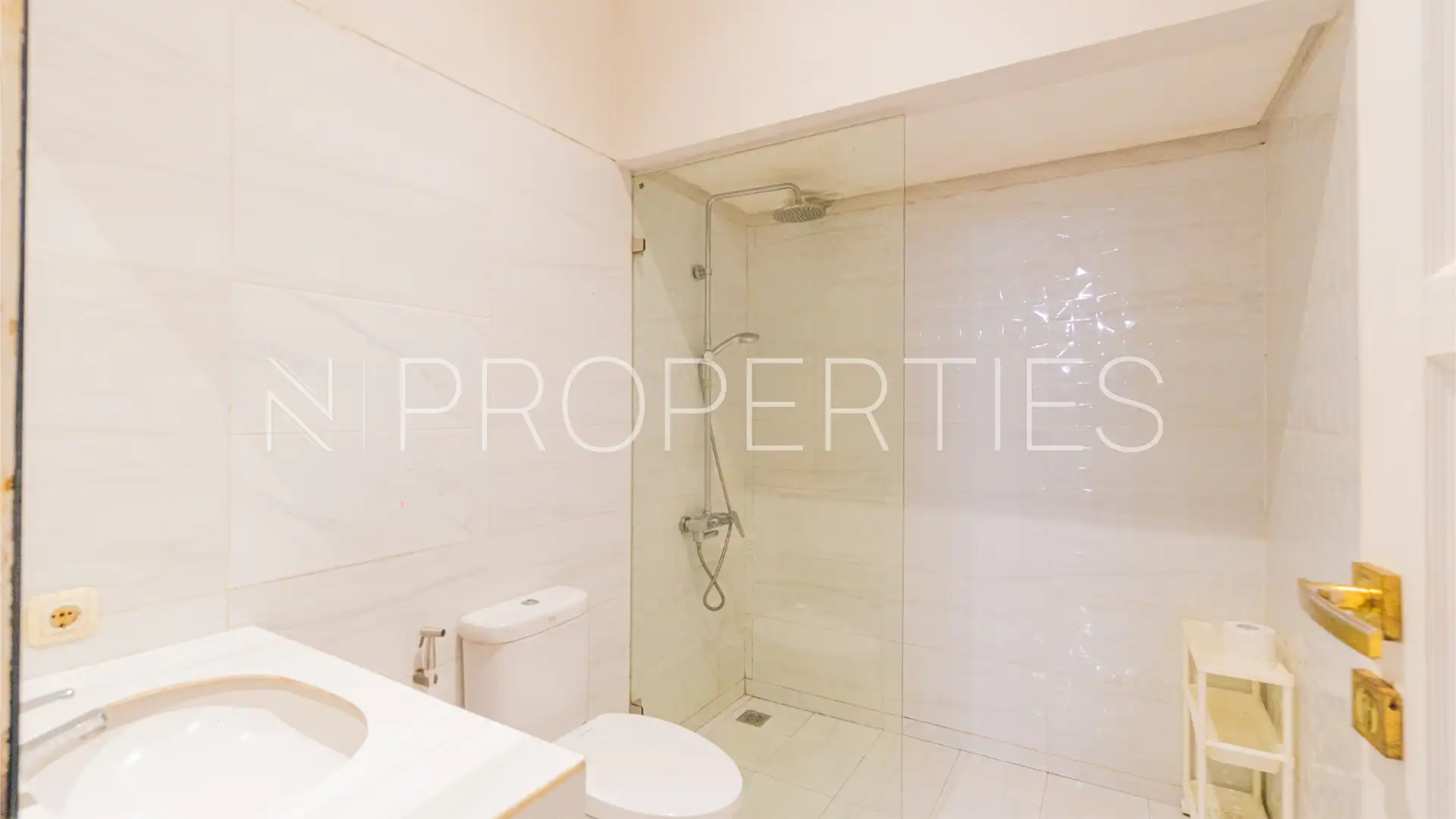 Private Luxury House – Gaharu 1 Cilandak