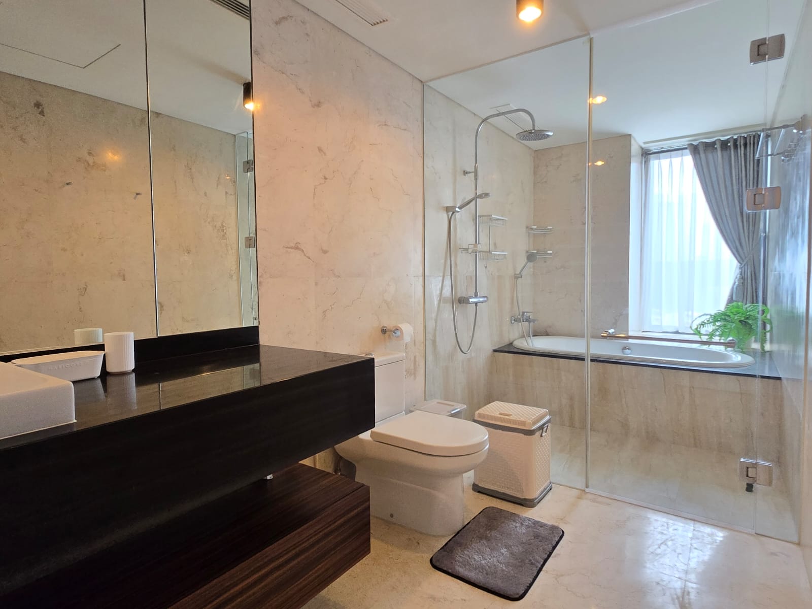 IMG-20241024-WA0068 Refined 2BR Residence – Verde One
