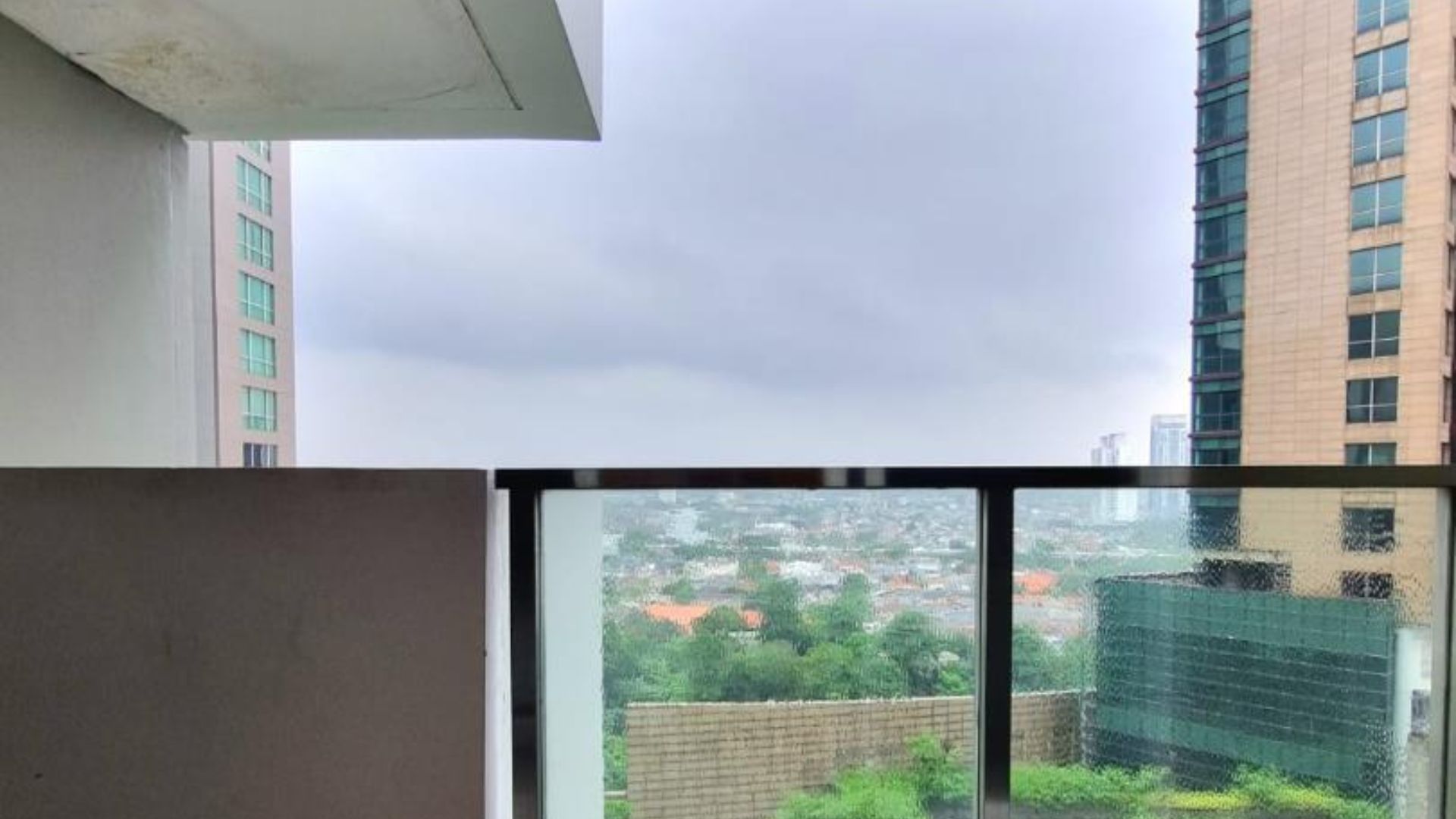 Kemang Village Residence – Modern 1BR Urban