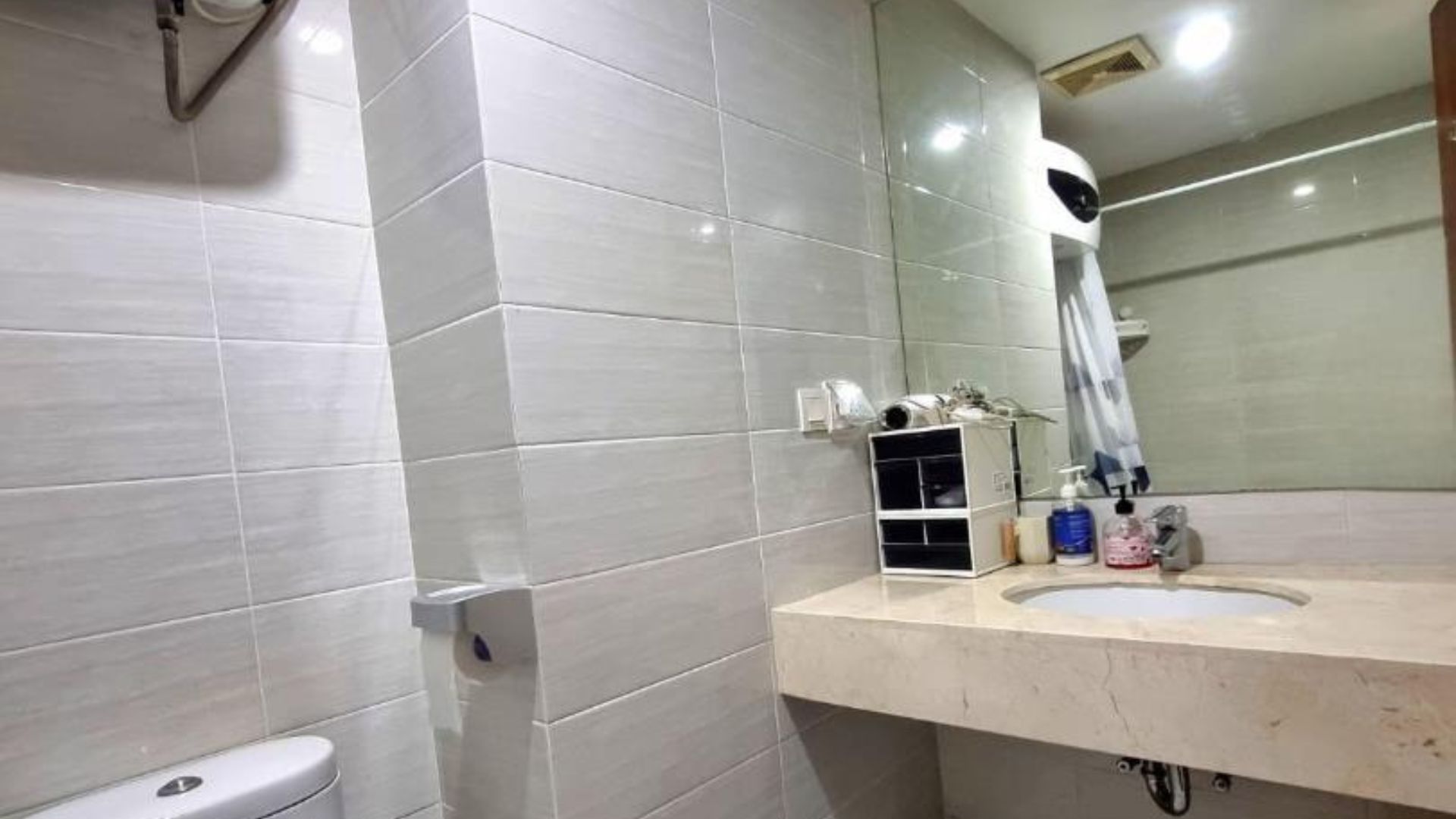 Kemang Village Residence – Modern 1BR Urban