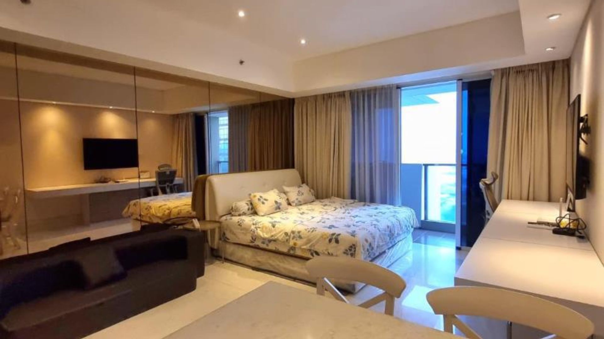 KEMANG - 1BR - MASTER BEDROOM
