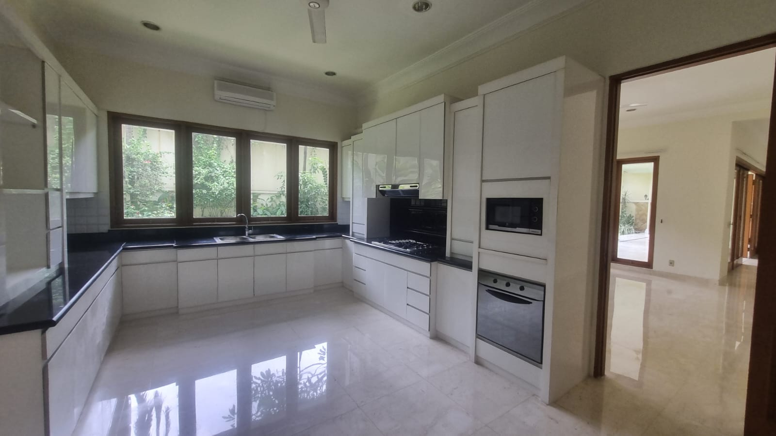 Kemang-5BR-Kitchen Area 2