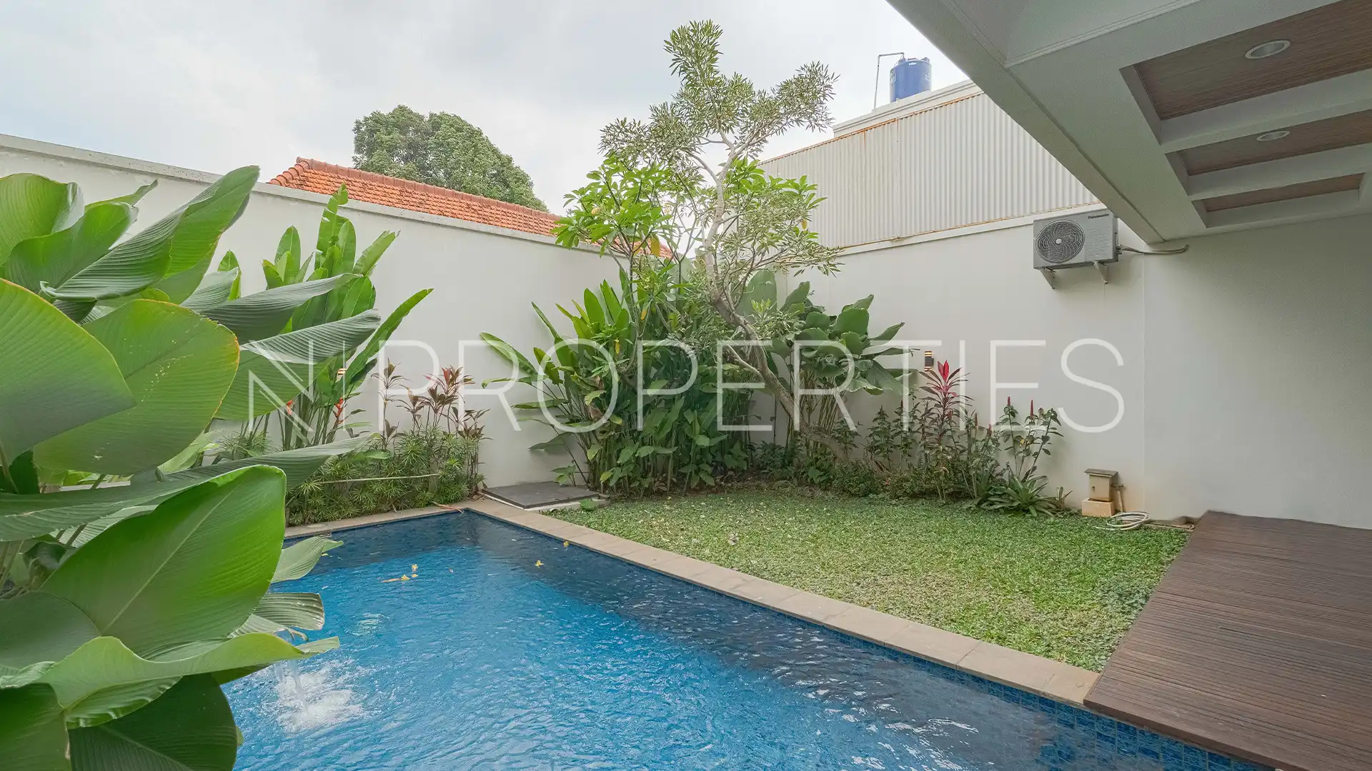 Kemang Selatan-4BR-Swimming Pool Kemang Selatan-4BR-Swimming Pool
