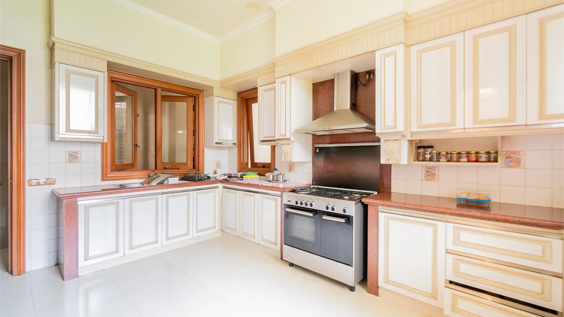 MTGS-5BR-Dry Kitchen Estate-Scale House Residence in Menteng