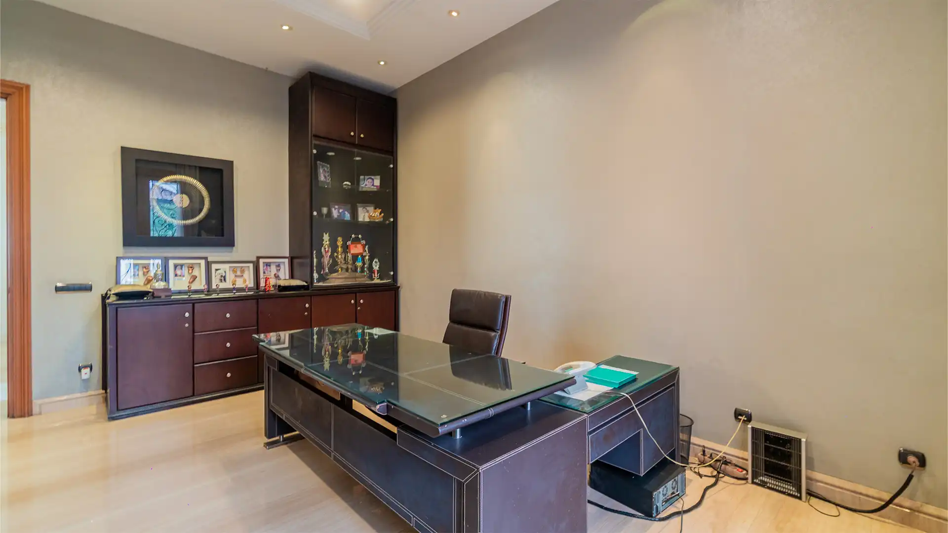 MTGS-5BR-Room Office Estate-Scale House Residence in Menteng