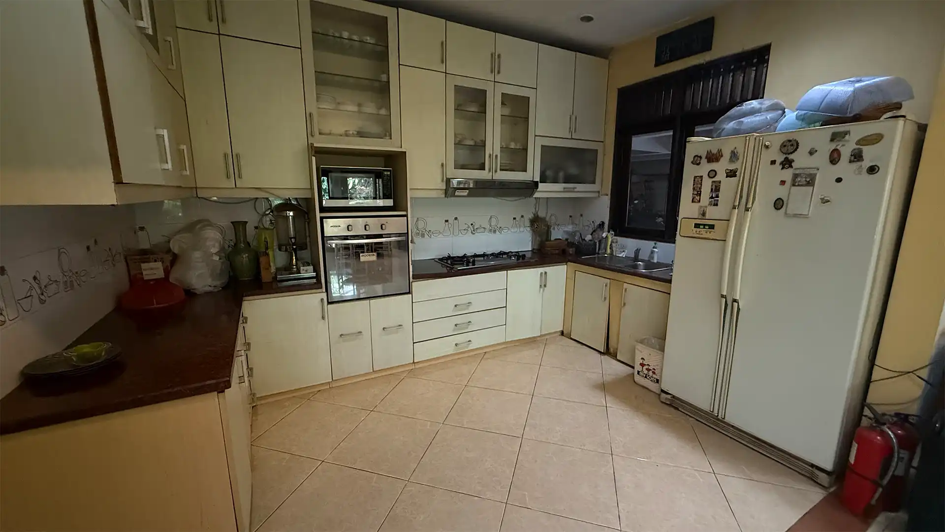 Nusa Indah No.12-10BR-Dry Kitchen Expansive and Luxury Residence – Nusa Indah Cipete