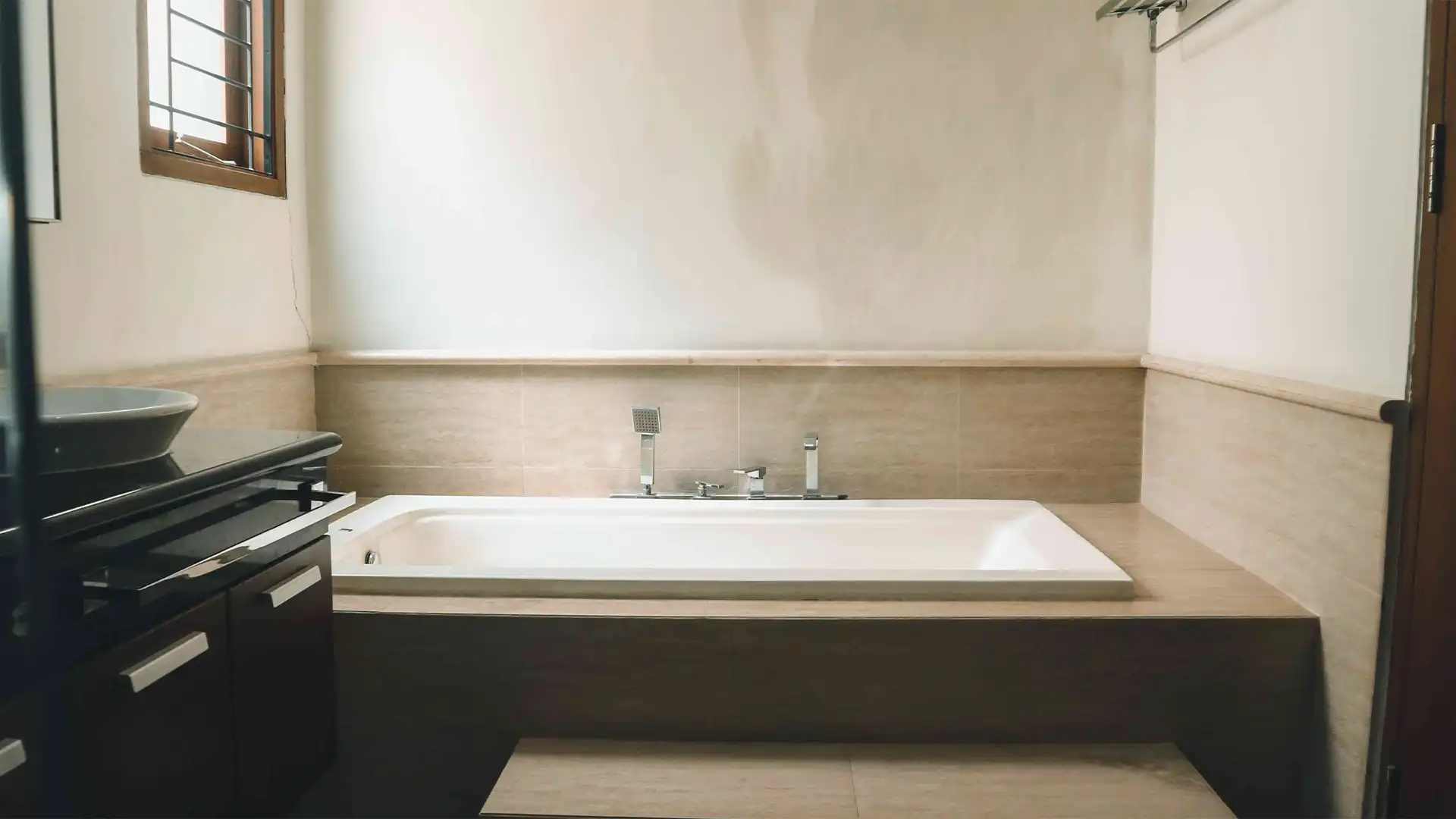 Pandawa Kenanga Residence-4BR-Bathroom 1 Private 4BR House at Pandawa Kenanga Residence