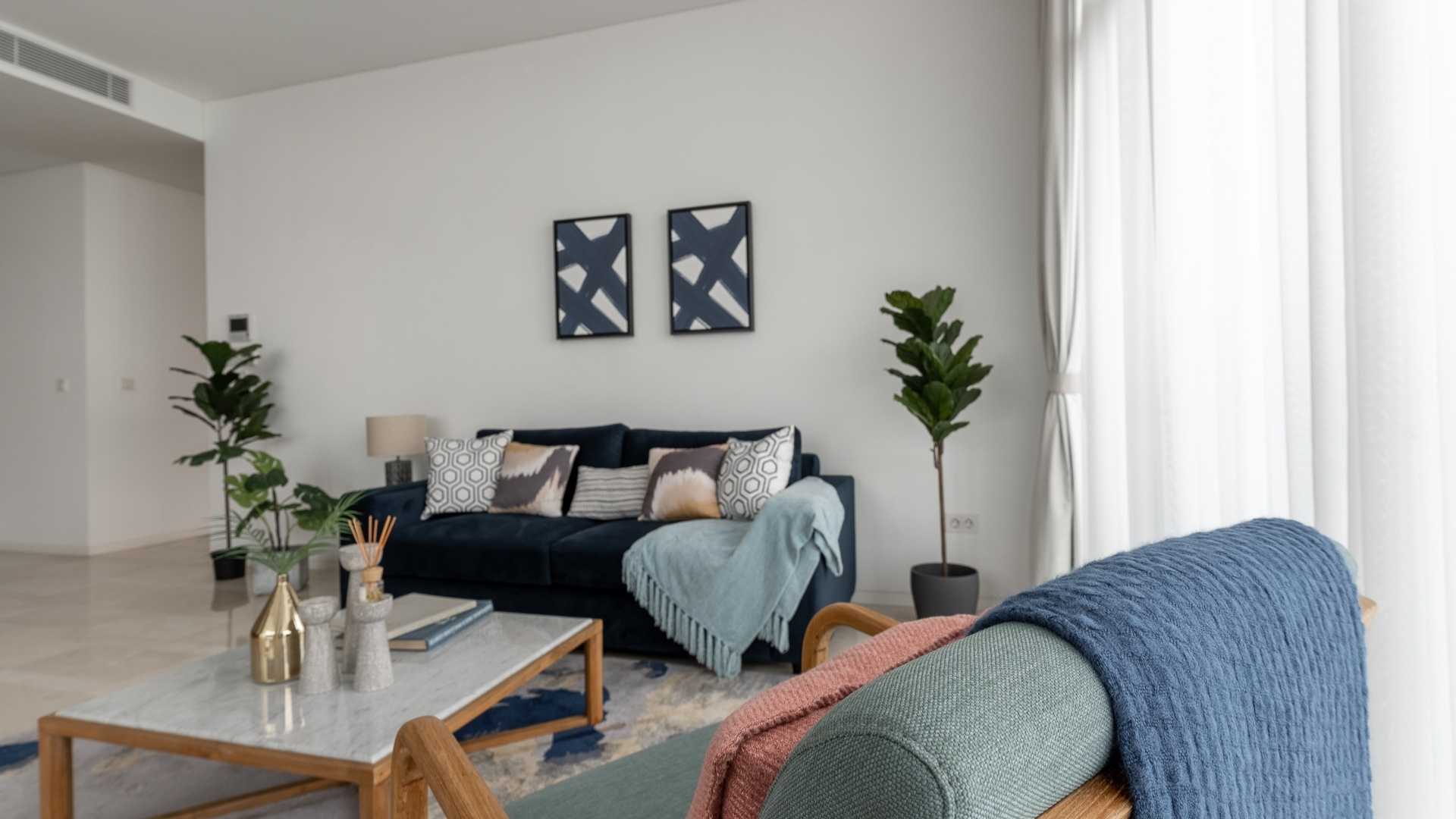 Expansive Verde Two 2BR Well Designed