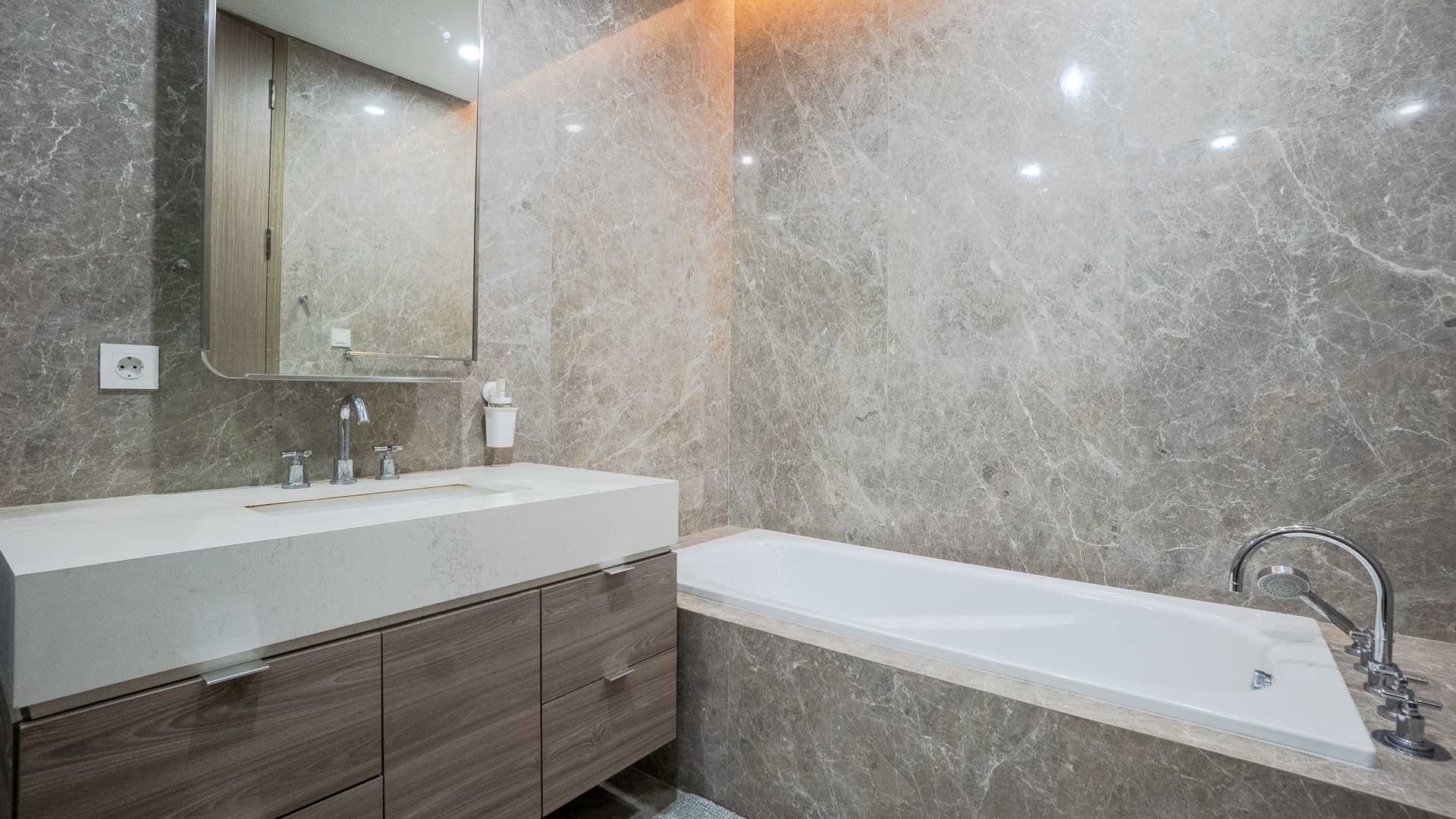 Two Verde Terraverde-3BR-Bathtub Verde Two 3BR – Contemporary High-End Living