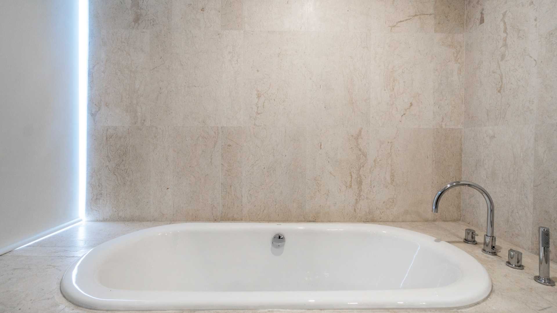 Two Verde Terraverde-3BR-Bathtub