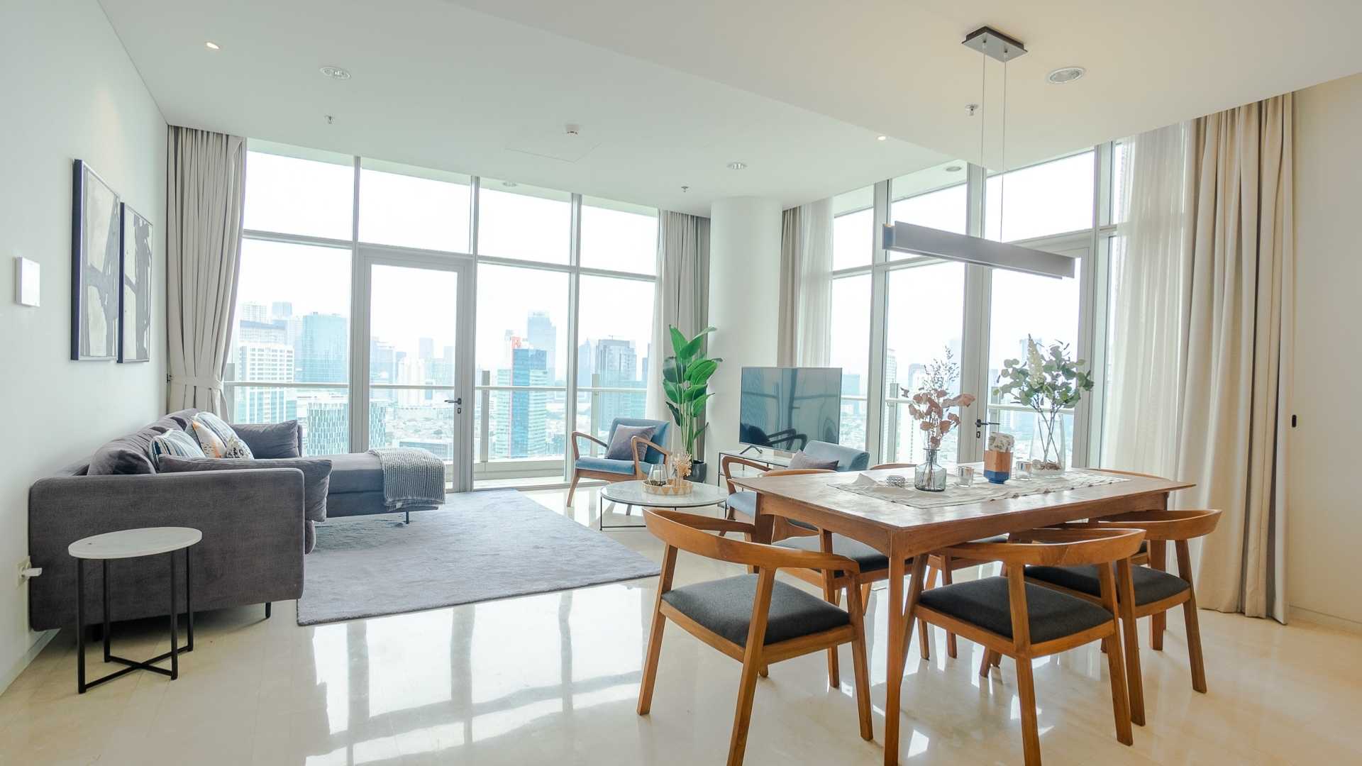 Two Verde Terraverde-3BR-Living area Verde Two 3BR – Contemporary High-End Living