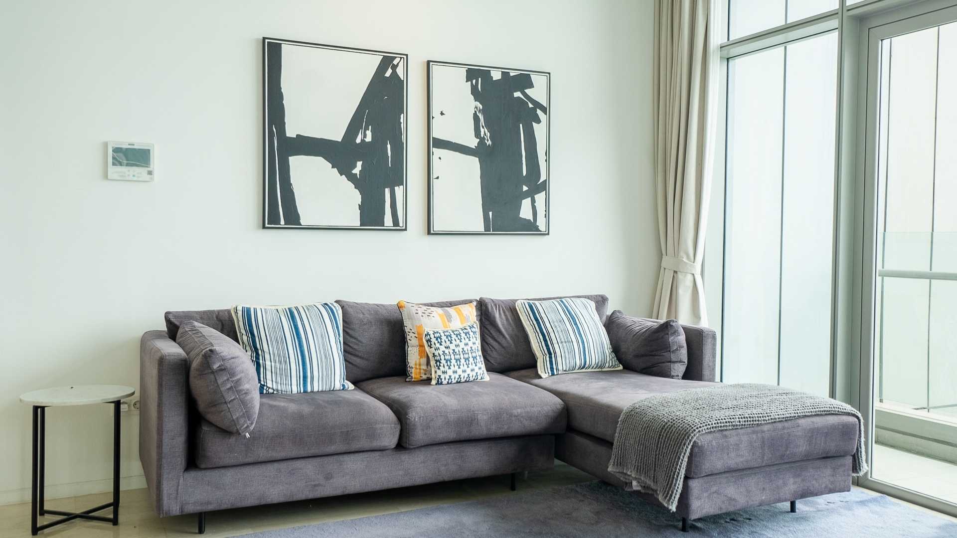 Two Verde Terraverde-3BR-Living room sofa Verde Two 3BR – Contemporary High-End Living