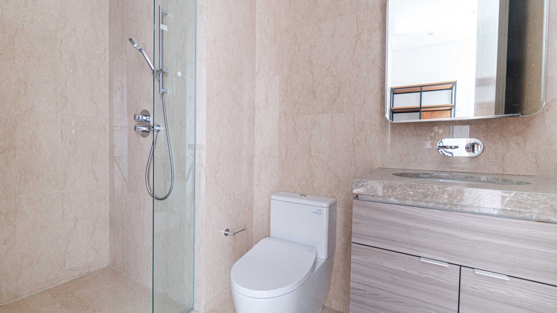 Two Verde Terraverde-3BR-Toilet (1) Verde Two – Well-Appointed Residence