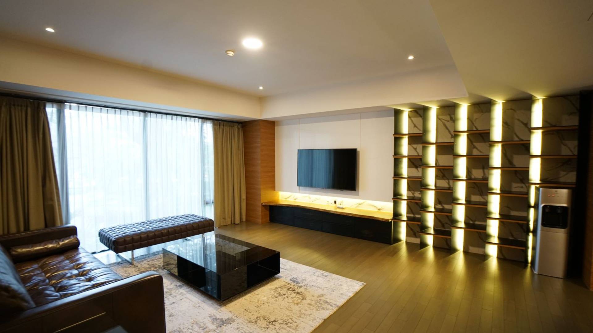 VERDE 0NE-2BR-LIVING ROOM Well-Proportioned 2BR Urban – Verde One