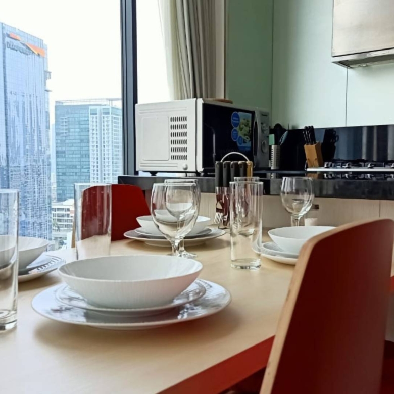 VERDE ONE-3BR-DINING & KITCHEN AREA