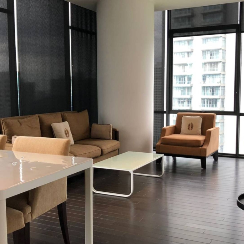 VERDE ONE-3BR-DINING & LIVING AREA