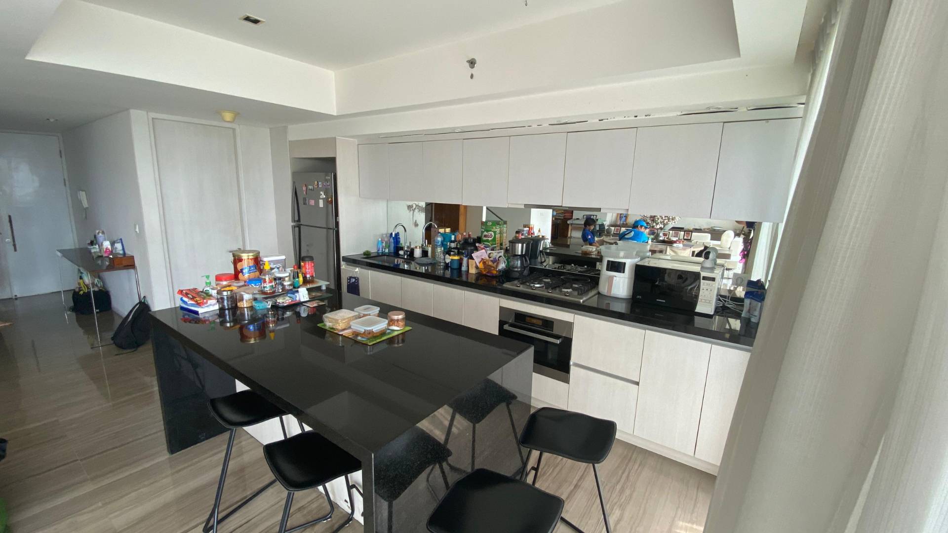 Grand 3BR Estate-Scale Residence at Verde One