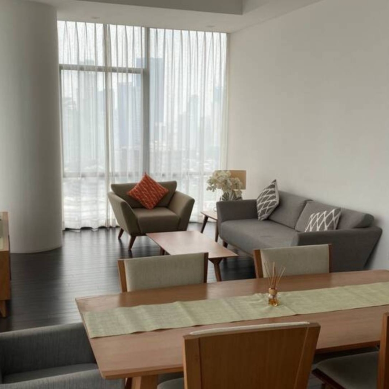 VERDE ONE-3BR-KITCHEN & LIVING AREA