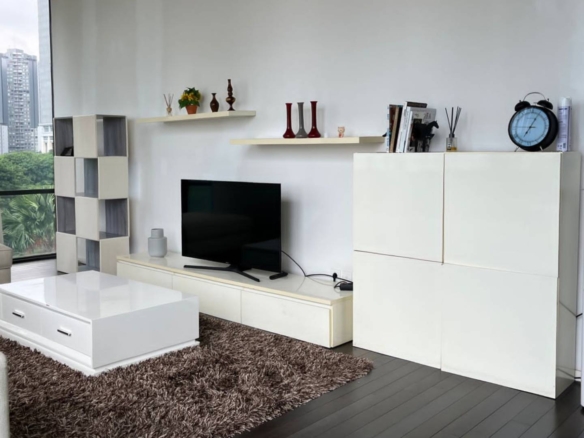 VERDE ONE-3BR-LIVING ROOM