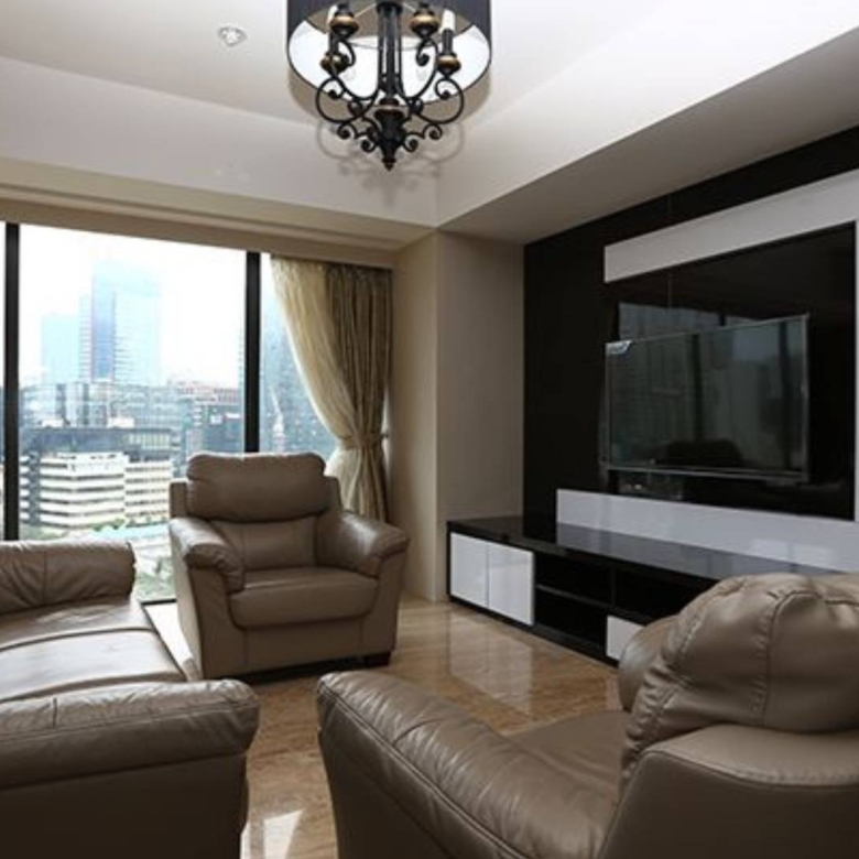 VERDE ONE-3BR-LIVING ROOM