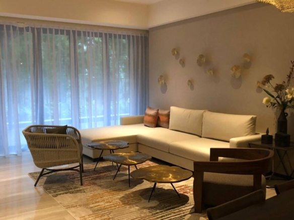 VERDE ONE-3BR-LIVING ROOM