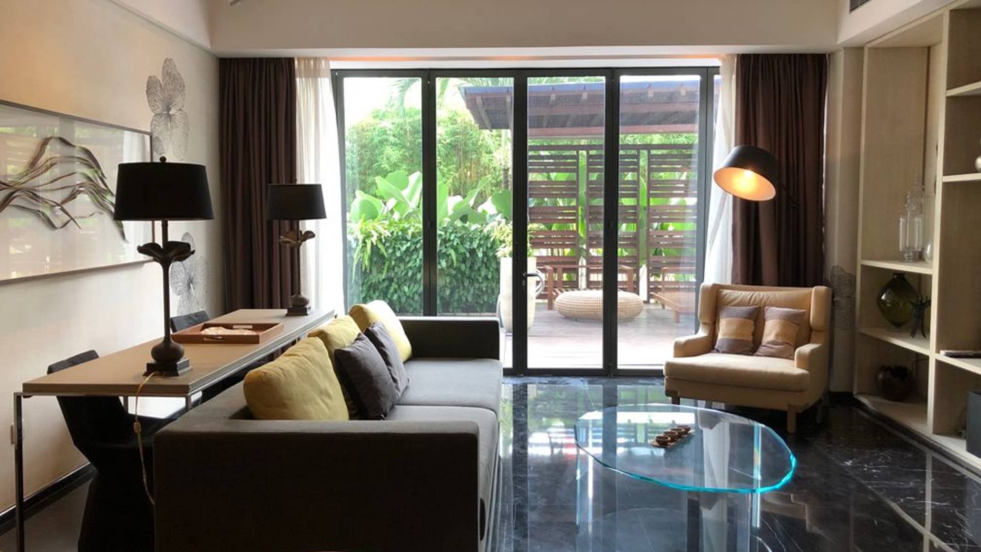 VERDE 0NE-3BR-LIVING ROOM Executive 3BR Residence at Verde One