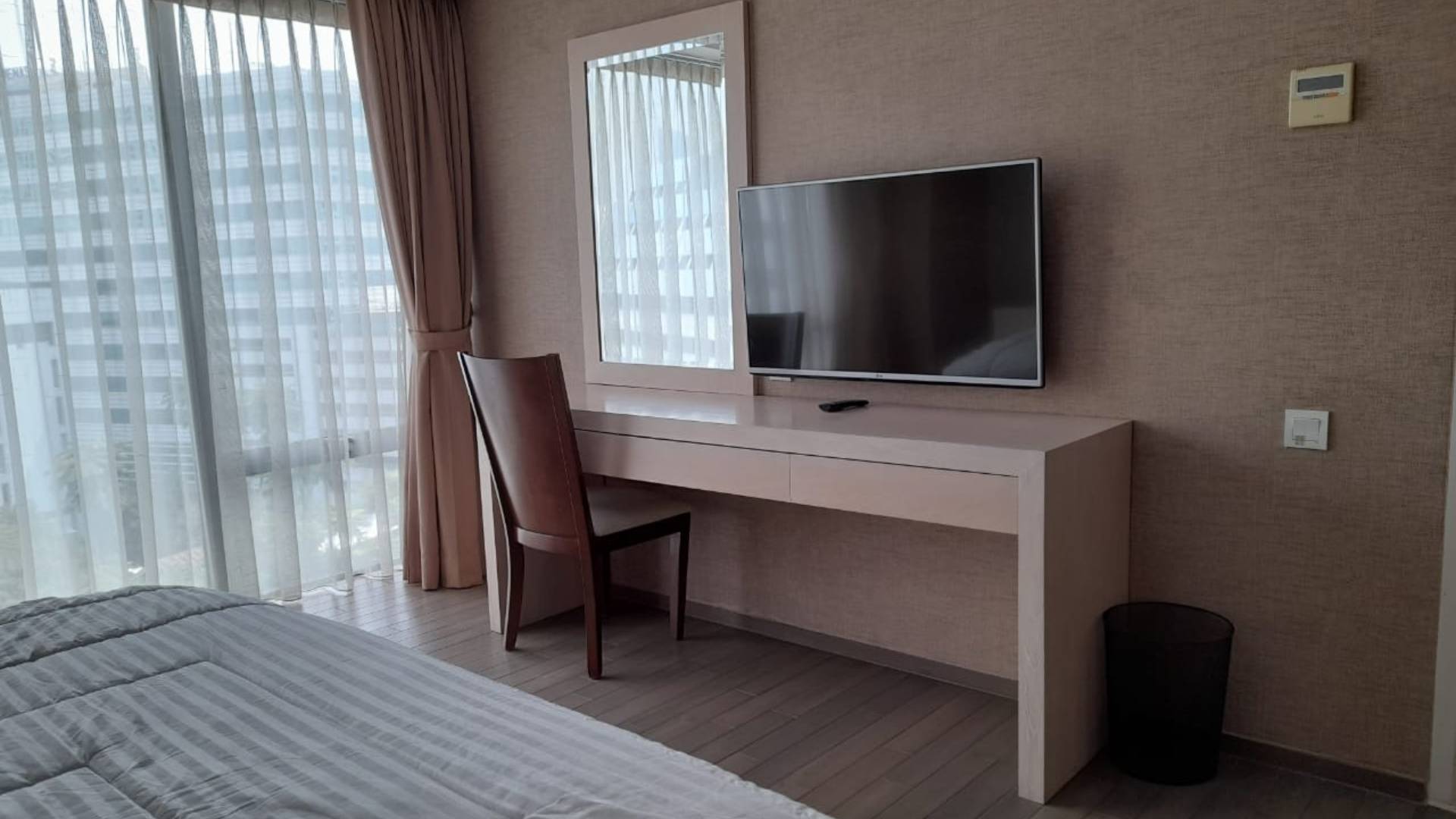 VERDE ONE-2BR-BEDROOM 2 WITH TV, AND OFFICE TABLE Refined 3BR Residence at Verde One