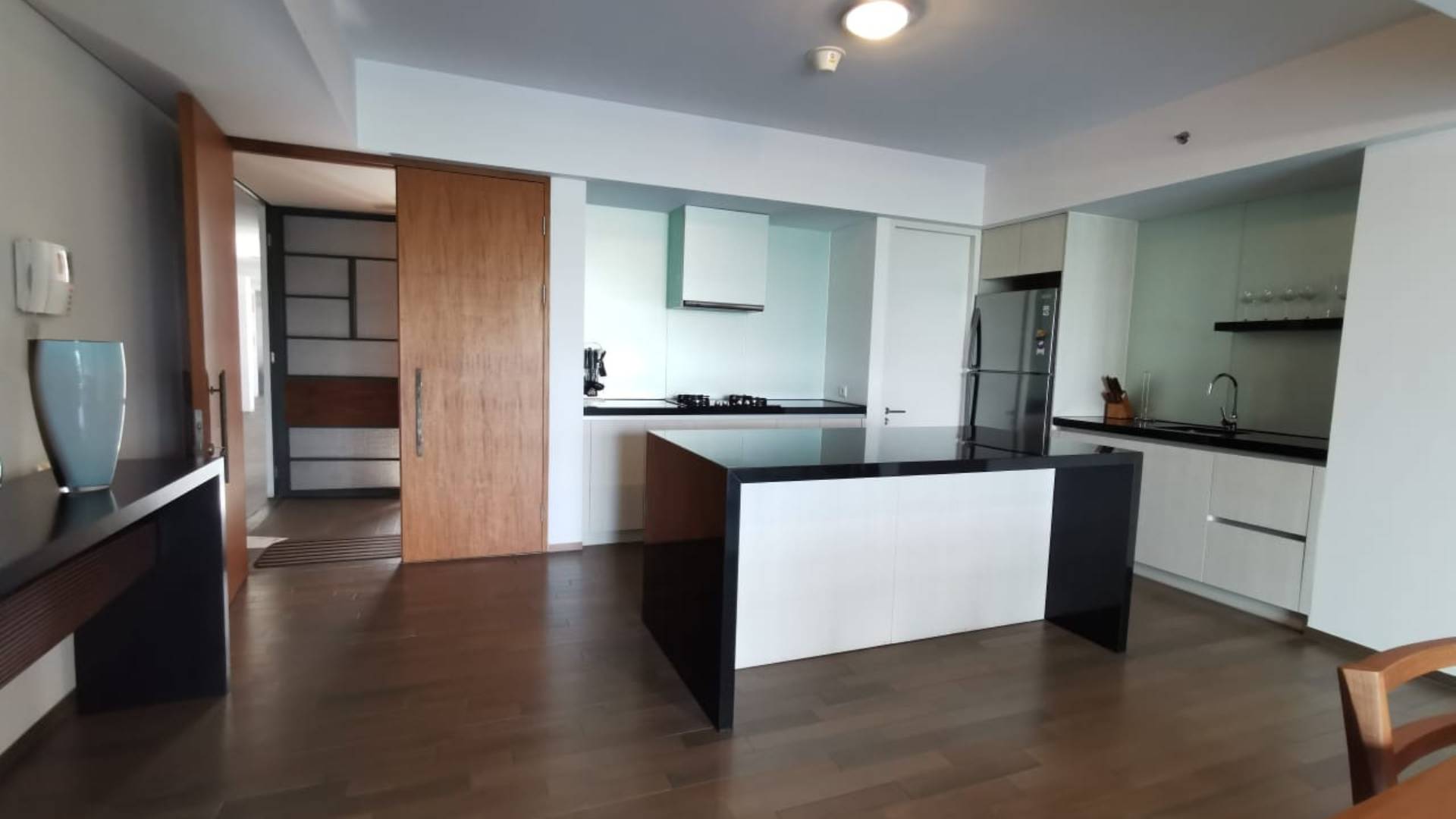 VERDE ONE-2BR KITCHEN AREA Well-Proportioned 2BR Layout – Verde One