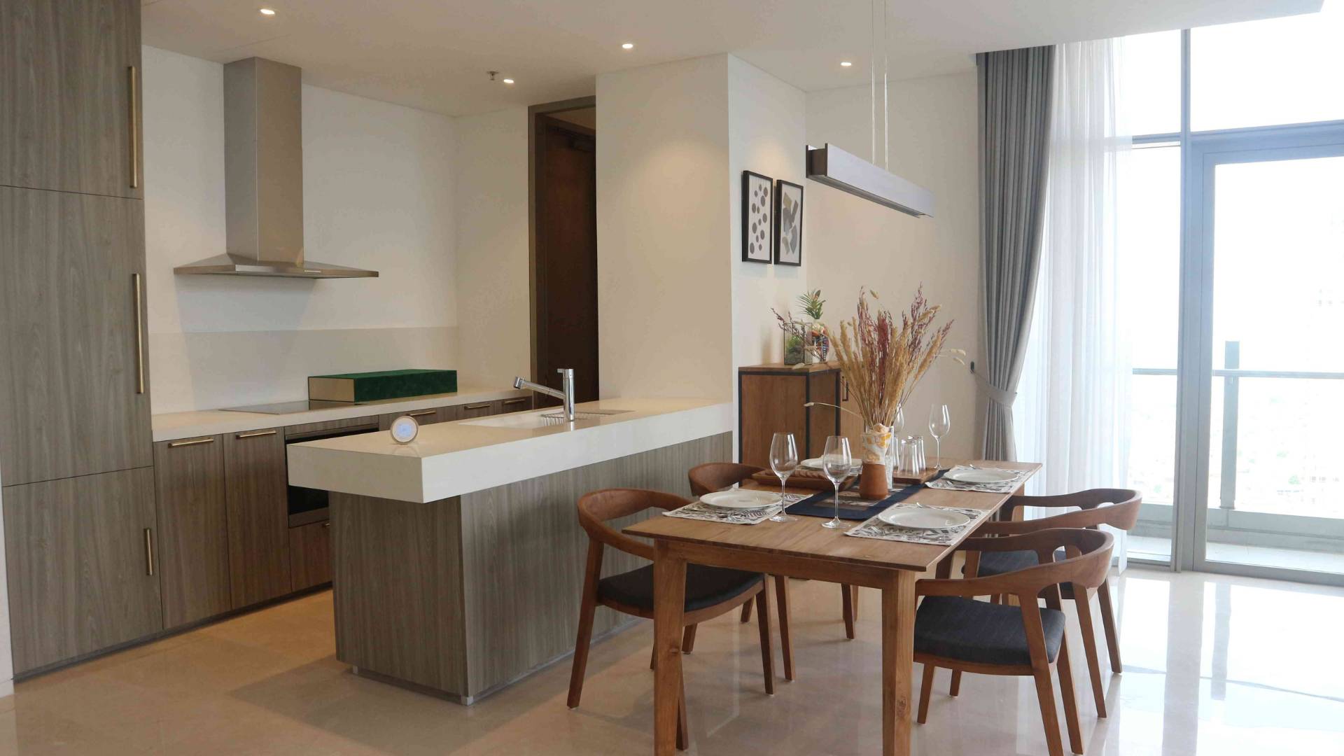VERDE TWO-TERRAVERDE-2BR-DINING & KITCHEN AREA Elegant 2BR Apartment – Verde Two 2BR
