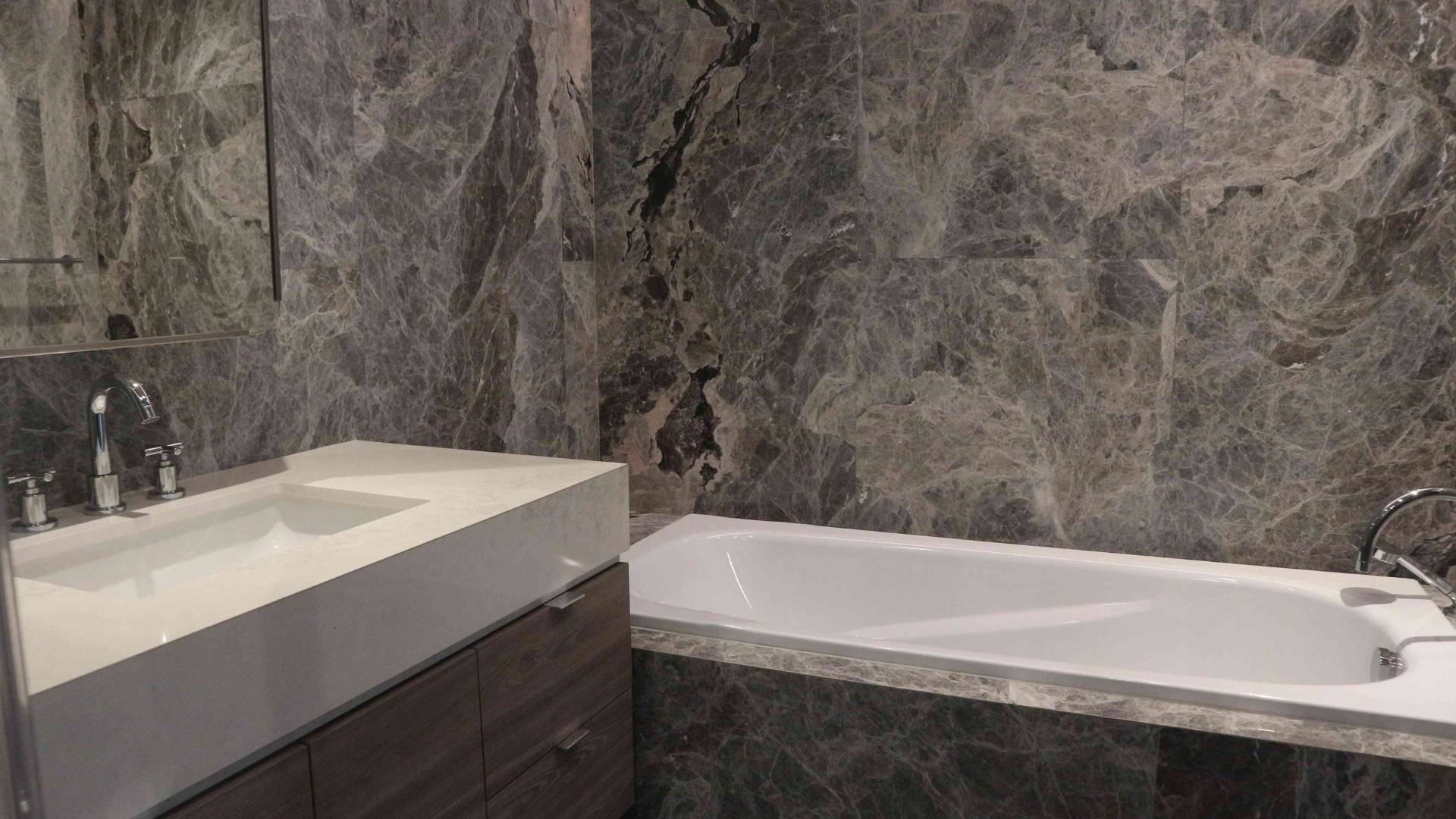 VERDE TWO-TERRAVERDE-2BR-MASTER BATHROOM Elegant 2BR Apartment – Verde Two 2BR