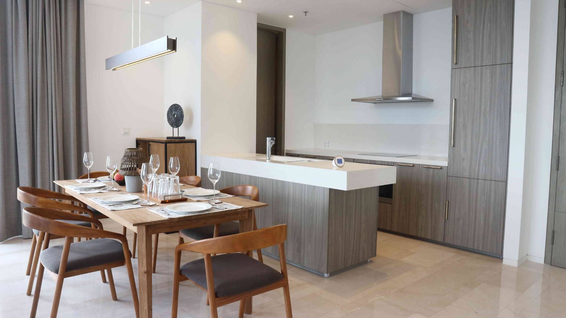Verde Two Premium 2BR Apartment